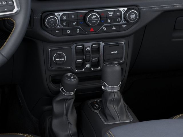 2026 Jeep Wrangler 4-Door Sahara - Photo 24