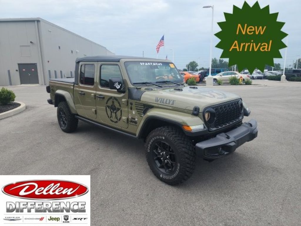 Used 2025 Jeep Gladiator Sport Truck Crew Cab