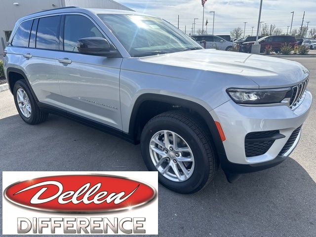 2025 Jeep Grand Cherokee Laredo's photo