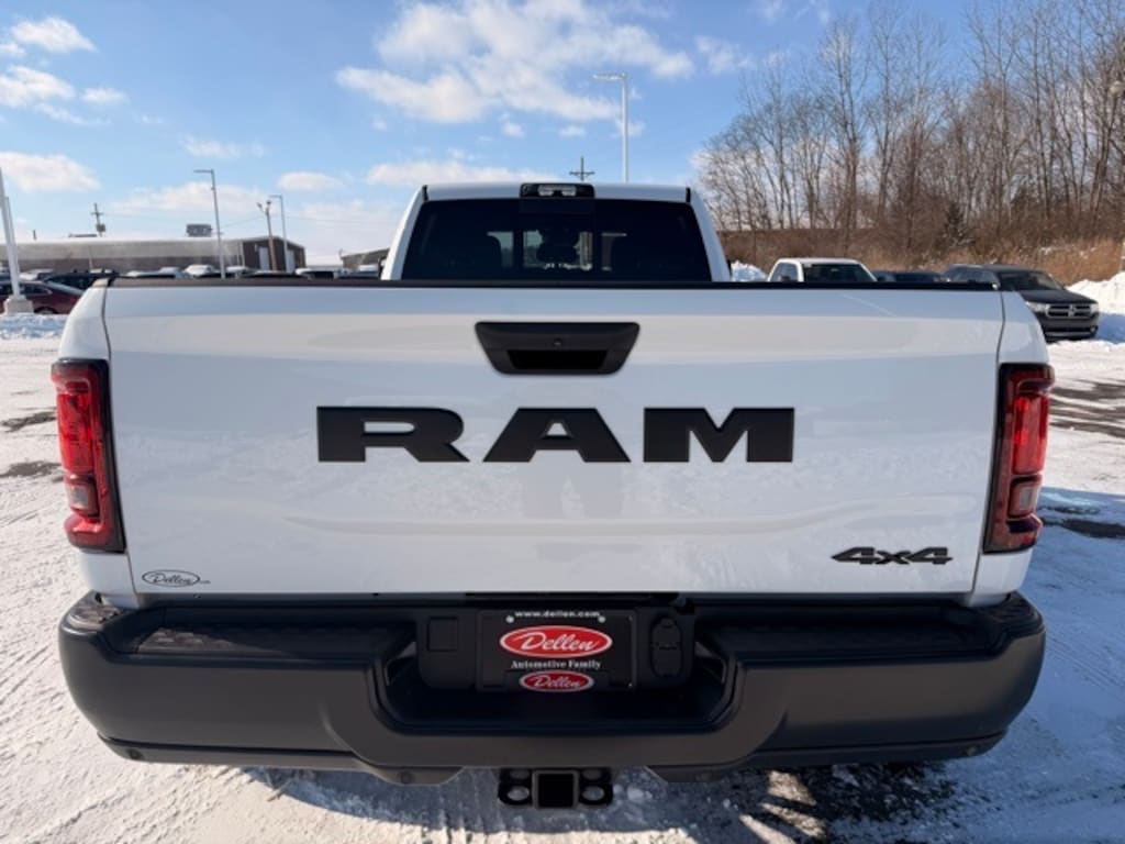 New 2026 Ram 3500 TRADESMAN CREW CAB 4X4 8' BOX Pickup