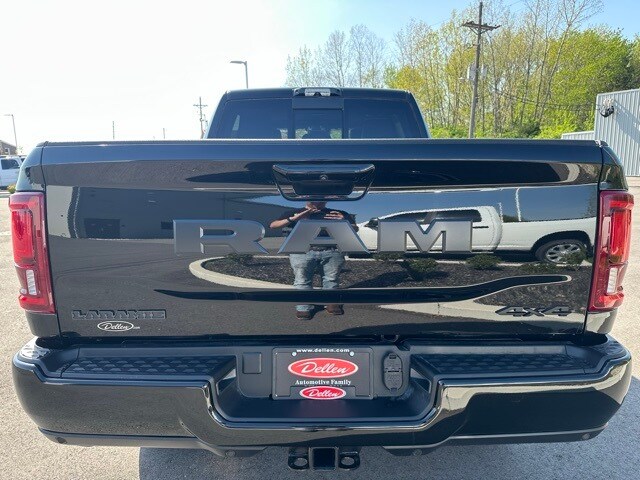 2025 Ram 2500 Laramie photo 4