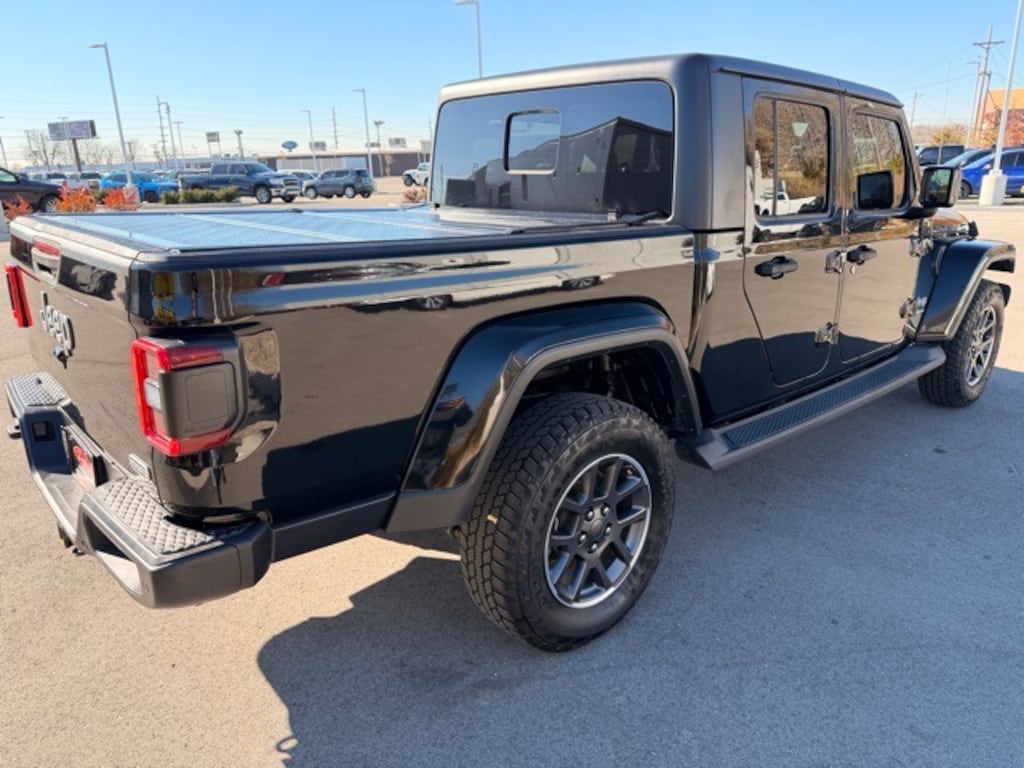 Certified 2020 Jeep Gladiator Overland Truck Crew Cab