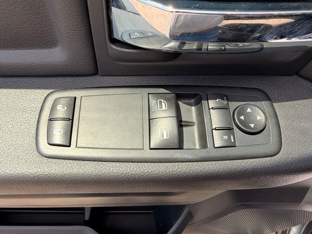 2012 RAM Ram 1500 Pickup Express - Photo 12