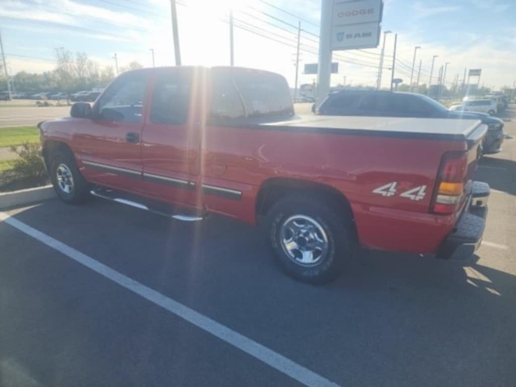 Used 2001 Chevrolet Silverado 1500  Truck Extended Cab