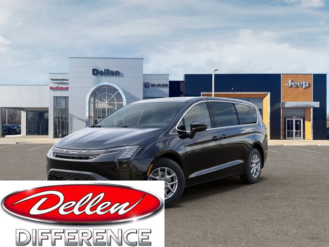 2027 Chrysler Pacifica Select's photo