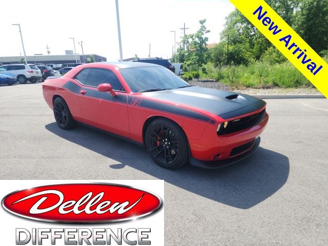 2023 Dodge Challenger R/T's photo