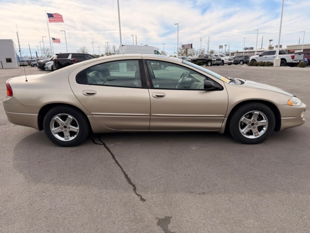 Used 2004 Dodge Intrepid ES/SXT Sedan