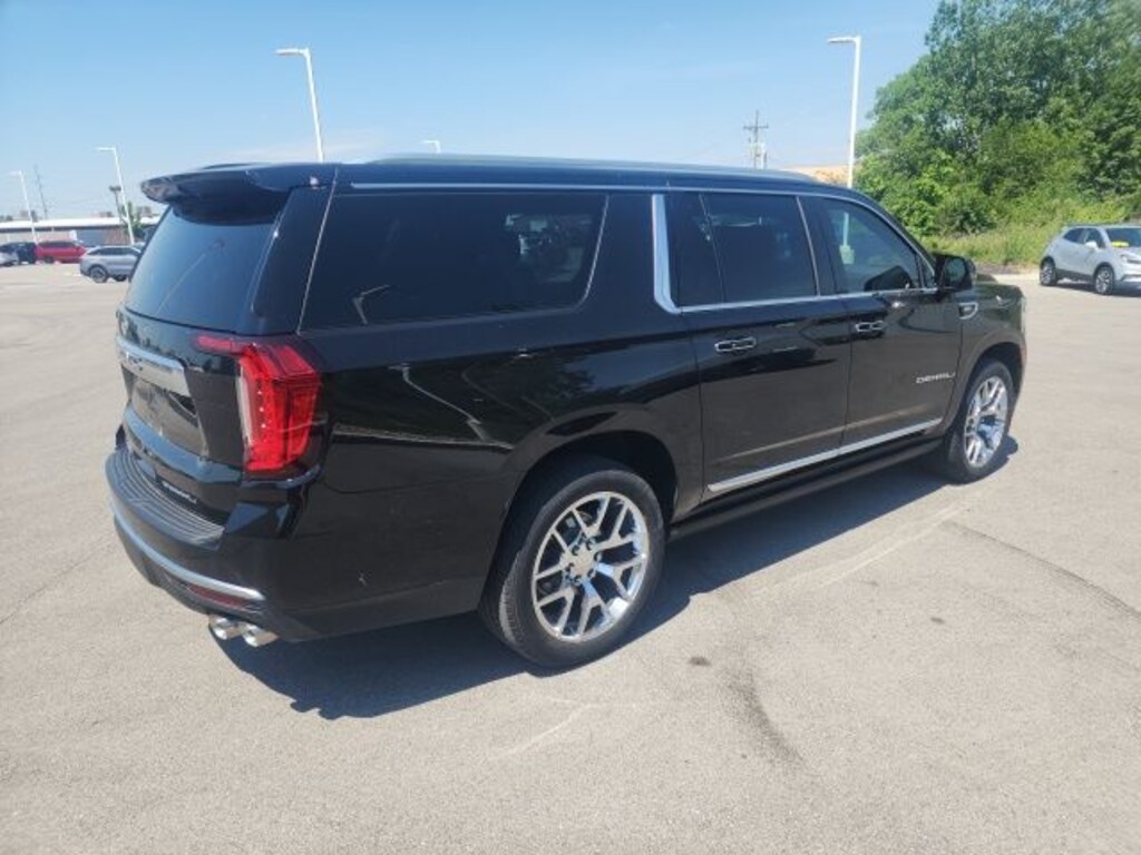 Used 2021 GMC Yukon XL Denali SUV