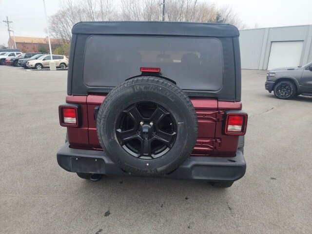 2021 Jeep Wrangler Sport photo 4