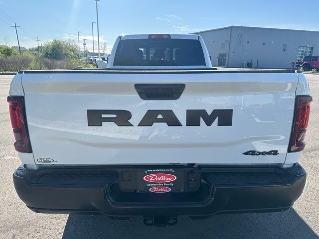 2025 Ram 2500 Tradesman photo 4