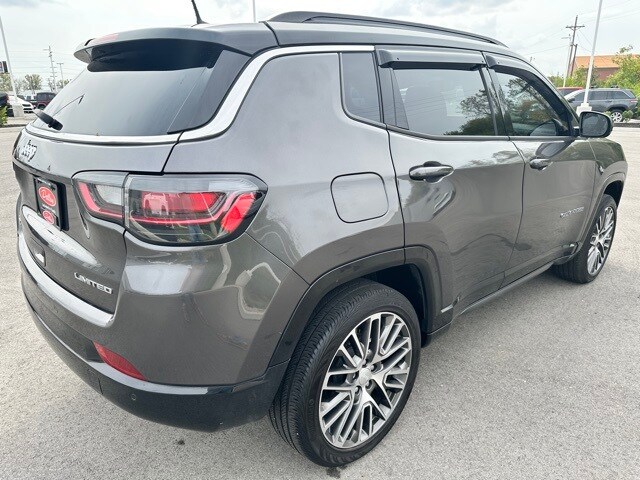 2023 Jeep Compass Limited photo 3