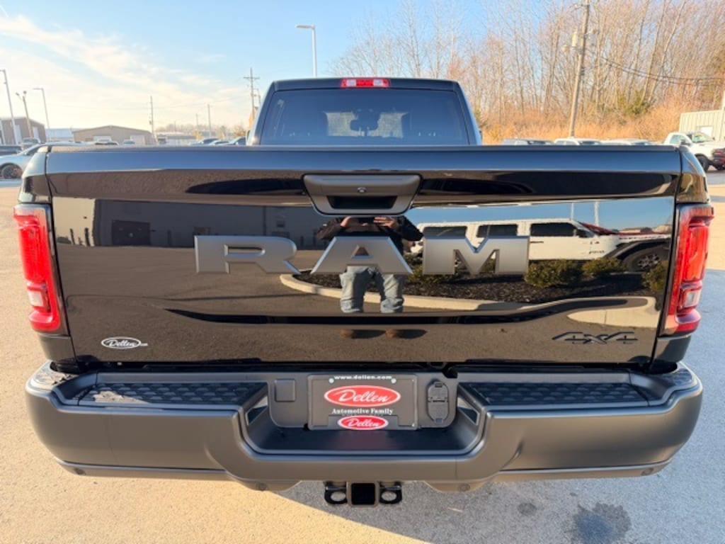 New 2026 Ram 2500 TRADESMAN CREW CAB 4X4 8' BOX Pickup