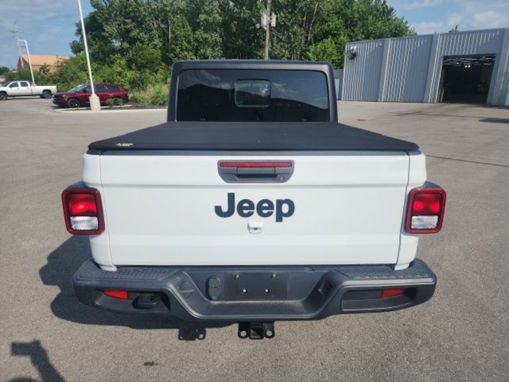 Certified 2022 Jeep Gladiator Sport Truck Crew Cab