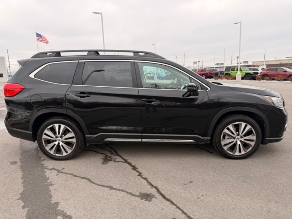 Used 2022 Subaru Ascent Limited 7-Passenger SUV