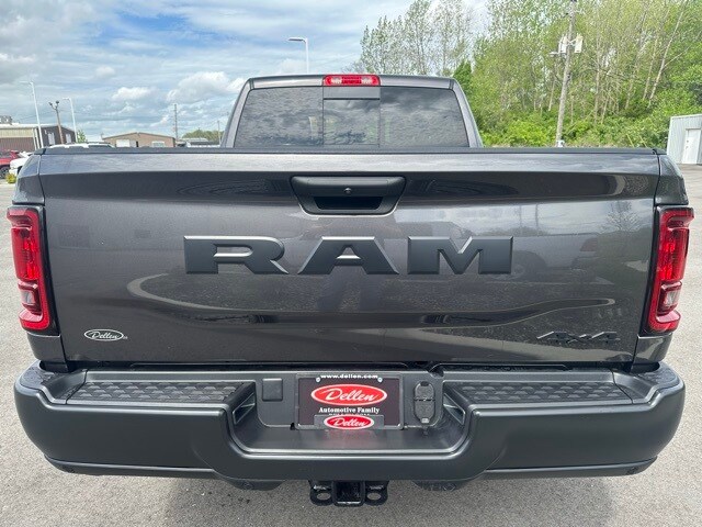 2025 Ram 2500 Tradesman photo 4