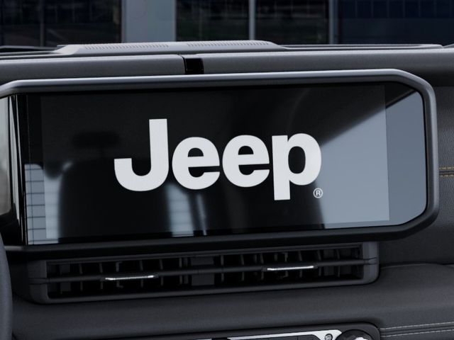 2026 Jeep Wrangler 4-Door Sahara - Photo 18
