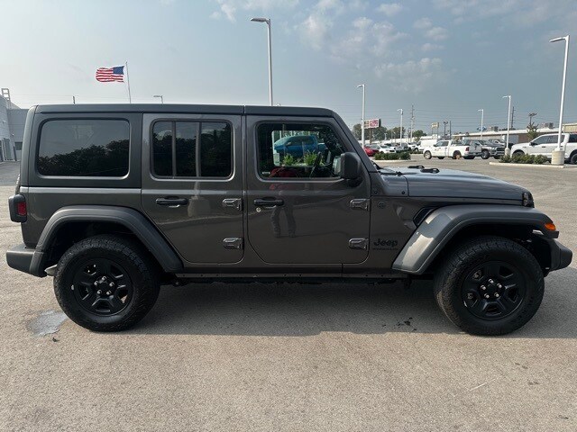 2024 Jeep Wrangler Sport photo 2