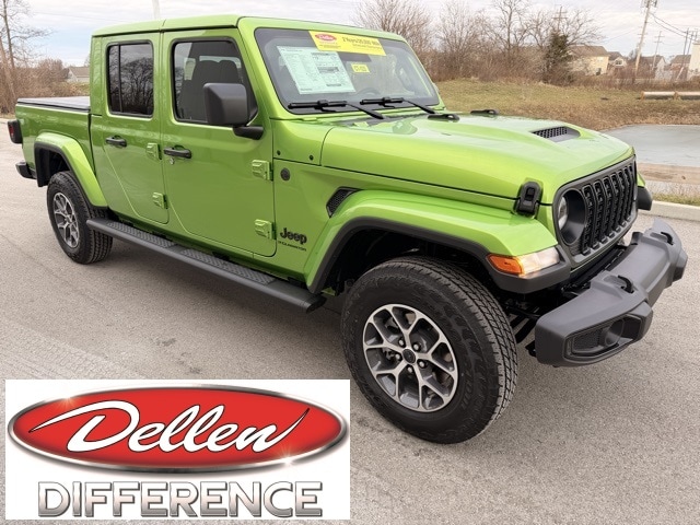 2026 Jeep Gladiator Sport S's photo