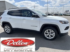 2025 Jeep Compass LATITUDE 4X4 Sport Utility