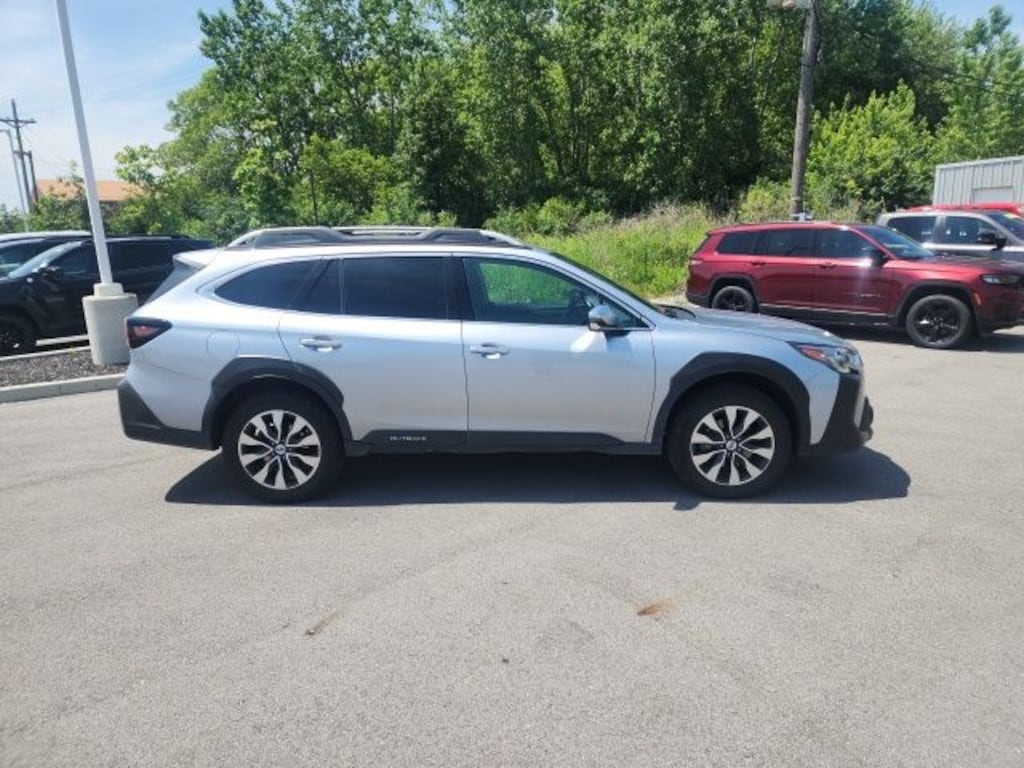 Used 2023 Subaru Outback Touring XT SUV