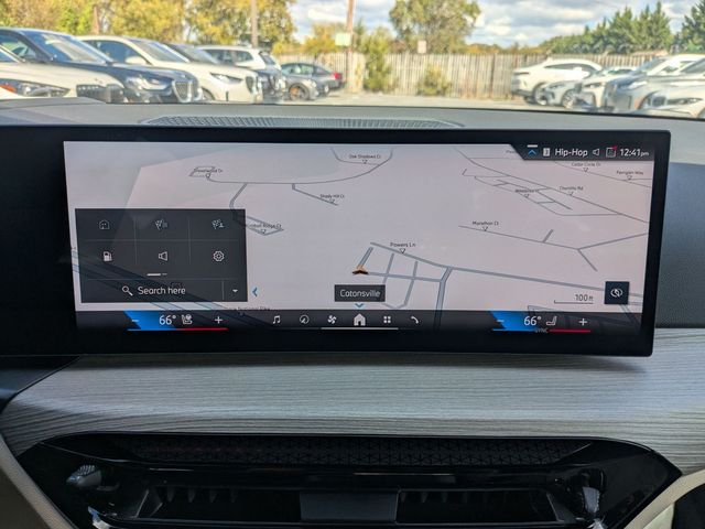 2025 BMW 3 Series 330i - Photo 14