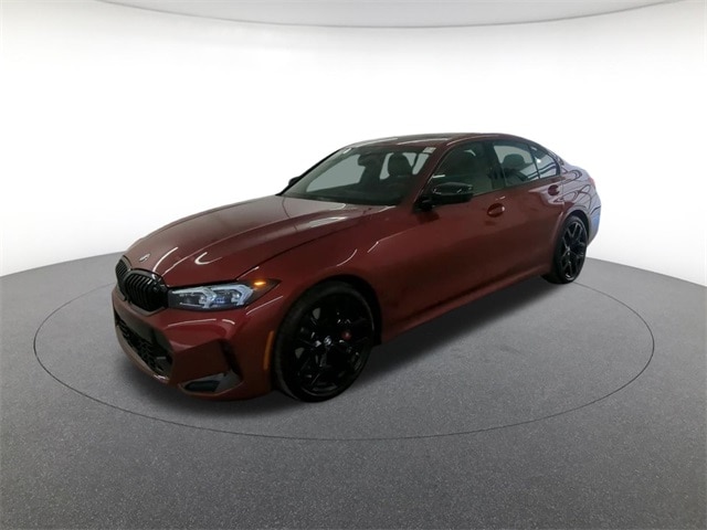 2025 BMW 3 Series 330i's photo