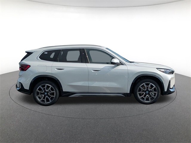 2025 Bmw X1 XDrive28i photo 3