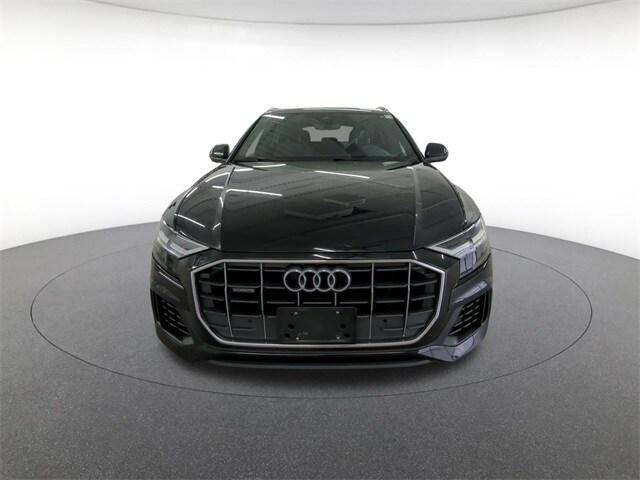 2019 Audi Q8 Premium photo 2