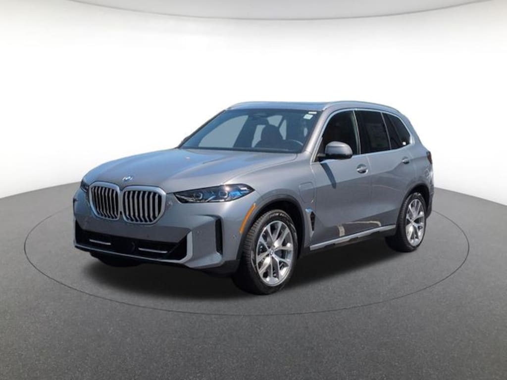 New 2026 BMW X5 PHEV xDrive50e SUV