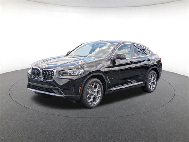 2025 BMW X4