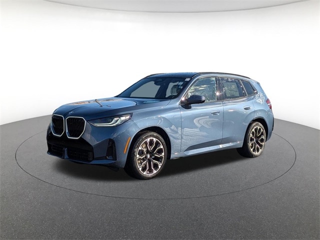 2026 BMW X3 30's photo