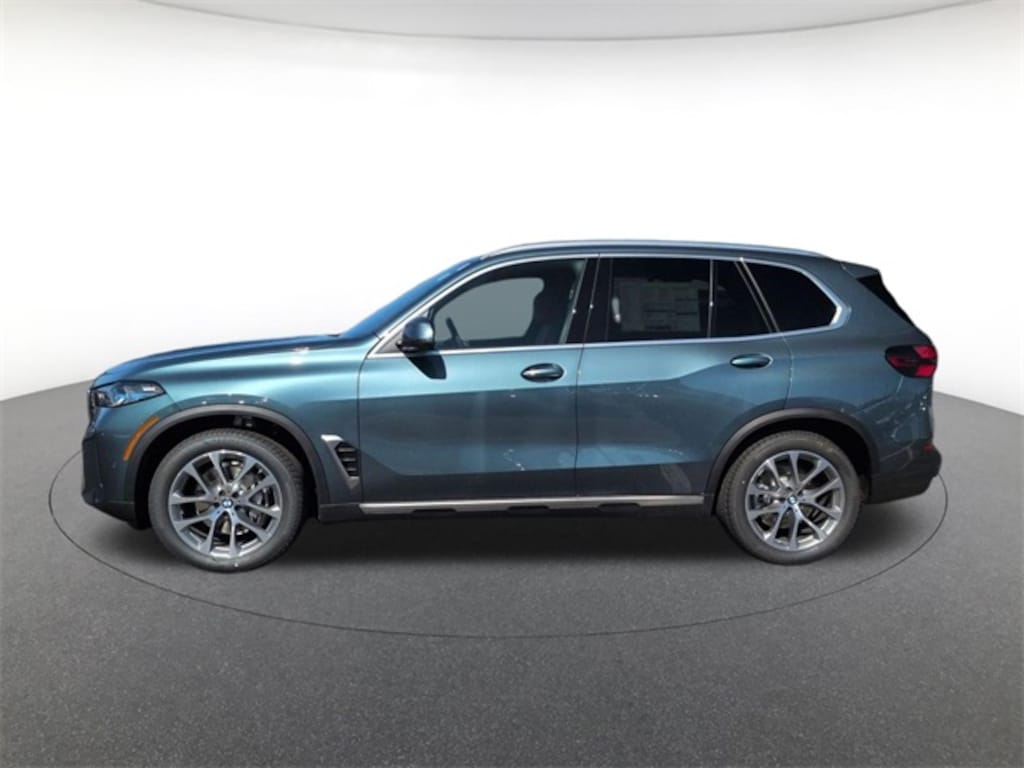 New 2026 BMW X5 xDrive40i SUV