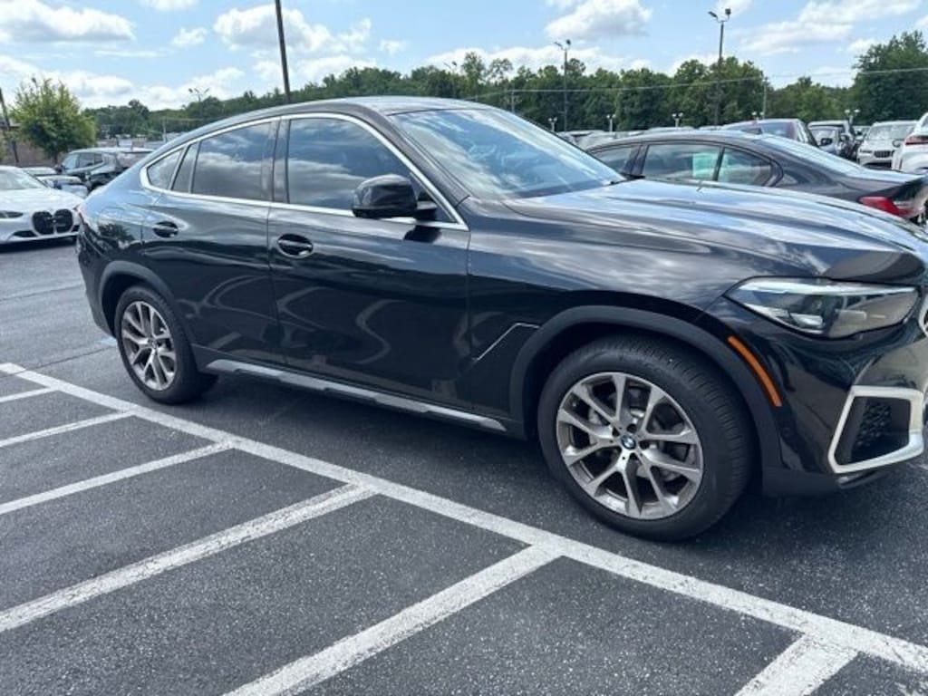 Used 2021 BMW X6 xDrive40i SUV