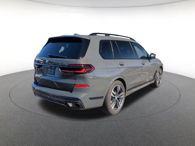 New 2027 BMW X7 xDrive40i SUV