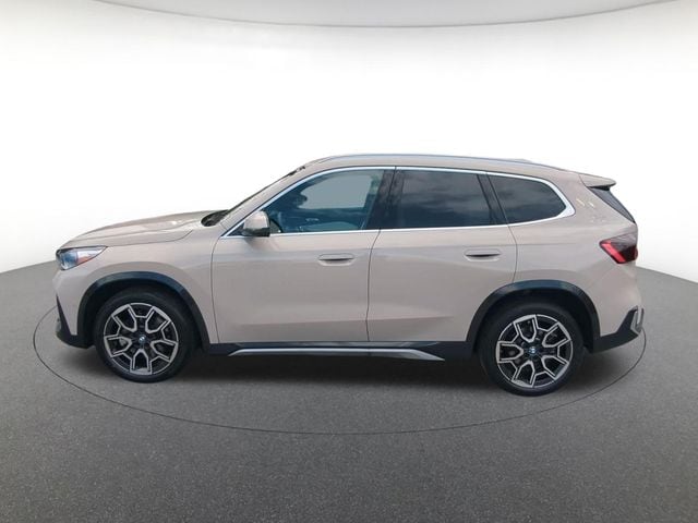 2026 BMW X1 28i - Photo 8