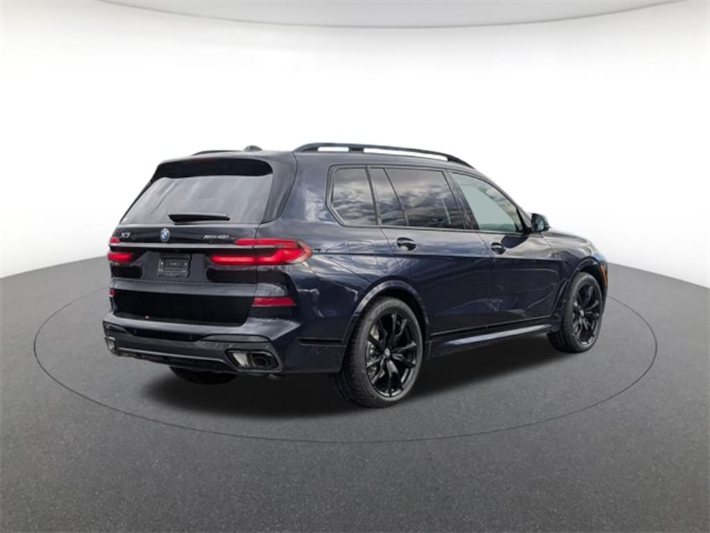 New 2026 BMW X7 xDrive40i SUV