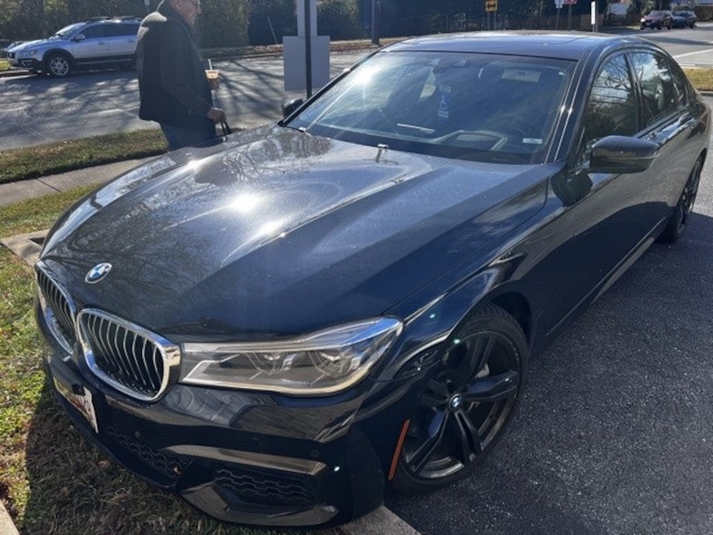 Used 2019 BMW 7 Series 750i xDrive Sedan