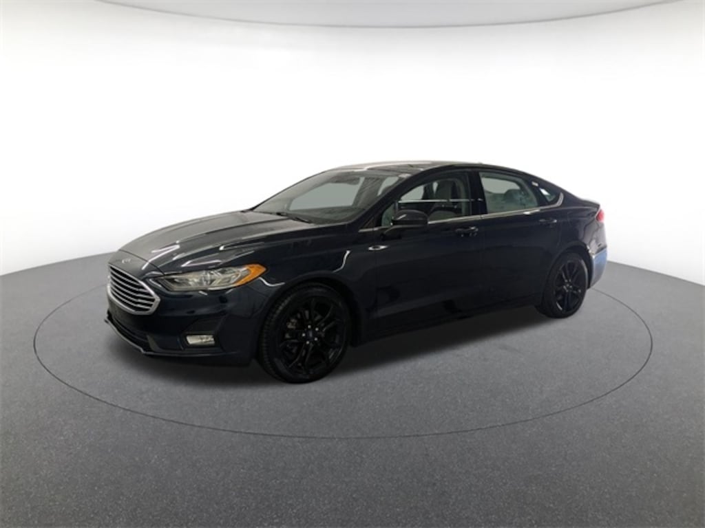 Used 2020 Ford Fusion SE Sedan