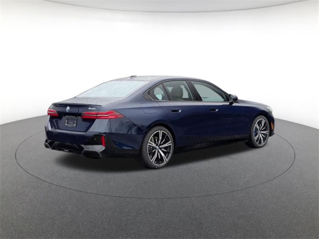 New 2026 BMW 540i xDrive Sedan