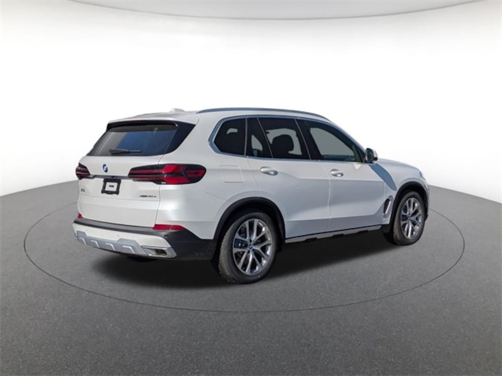 New 2026 BMW X5 PHEV xDrive50e SUV