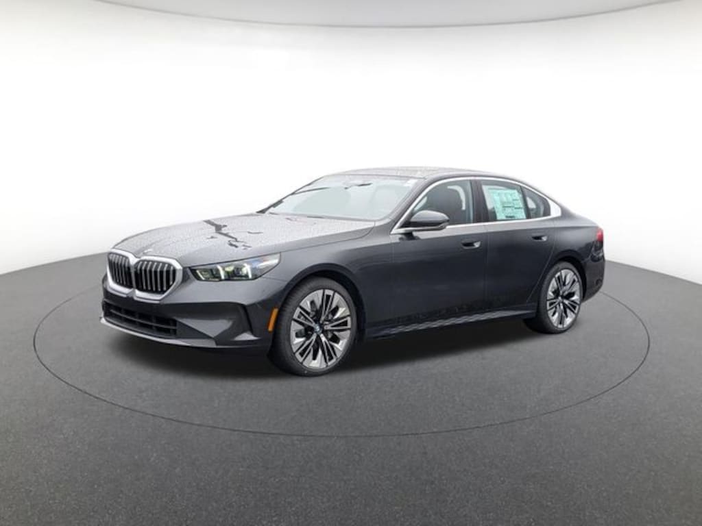 New 2026 BMW 530i xDrive Sedan
