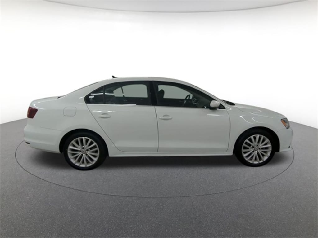 Used 2016 Volkswagen Jetta 1.8T SEL Sedan