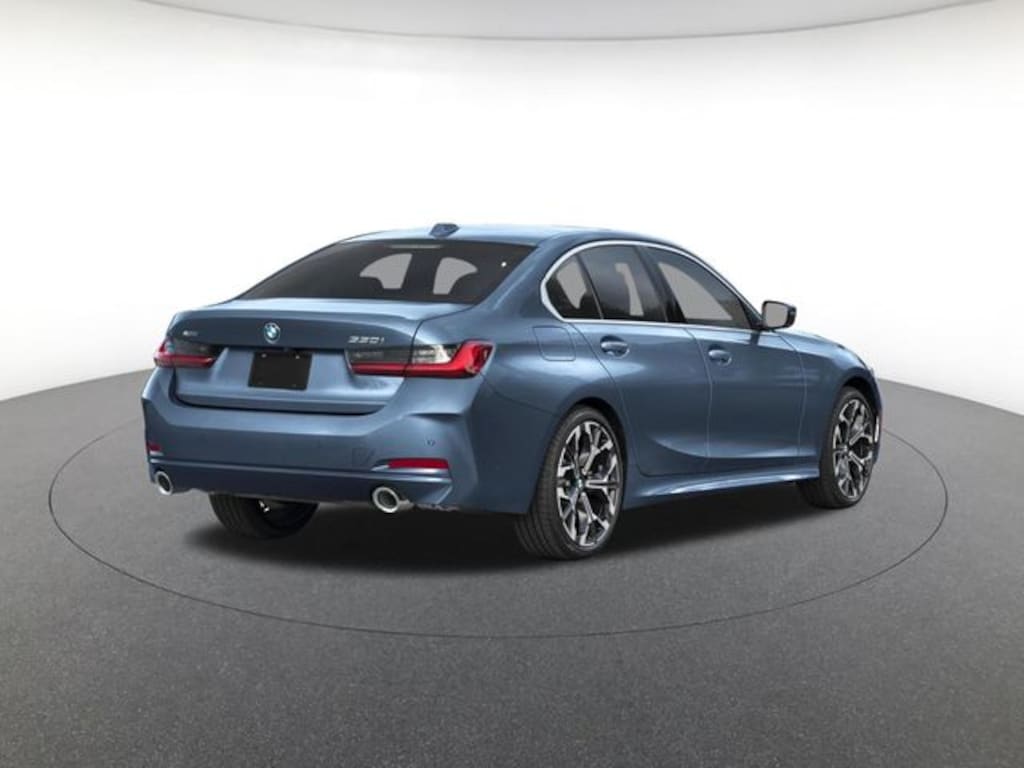 New 2026 BMW 330i xDrive Sedan