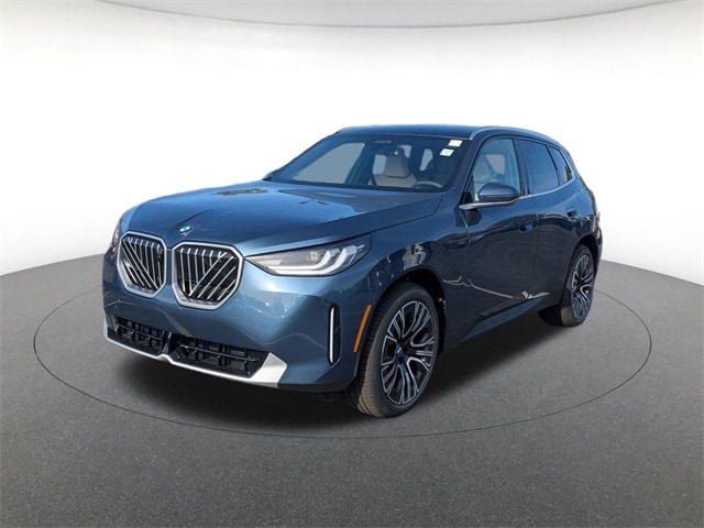 2026 BMW X3 30's photo