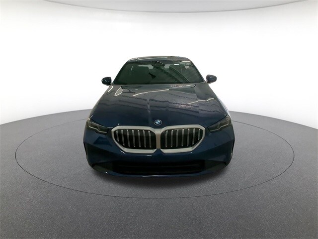 2025 Bmw 530i xDrive photo 2