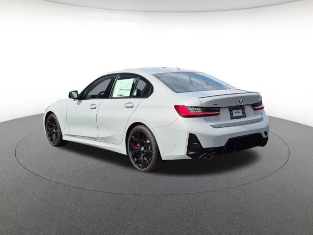 New 2026 BMW 330i xDrive Sedan