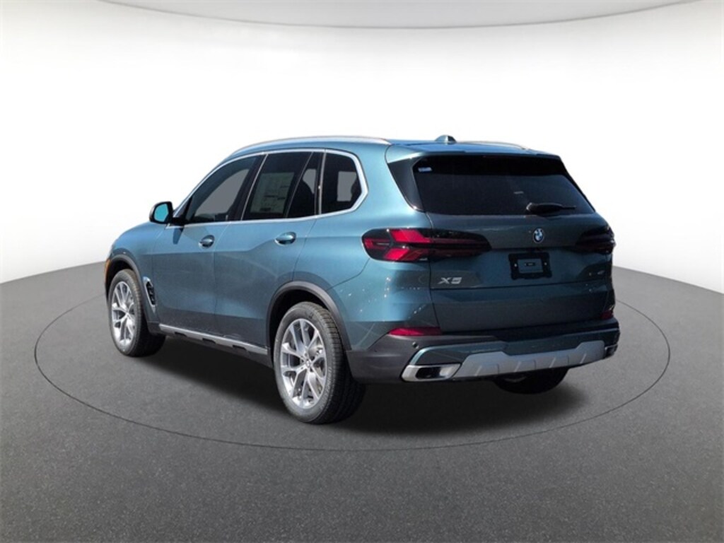 New 2026 BMW X5 xDrive40i SUV