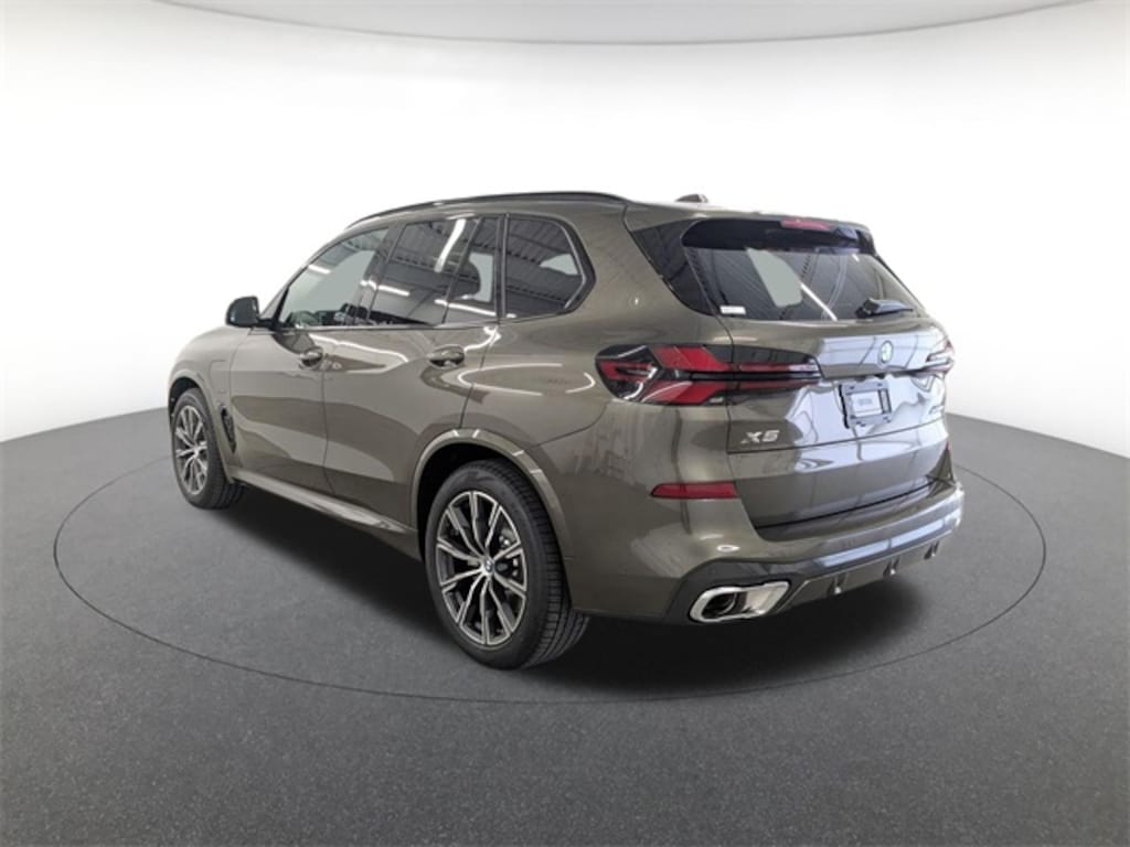 New 2026 BMW X5 PHEV xDrive50e SUV