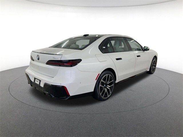 2023 Bmw 740i 7-series photo 4