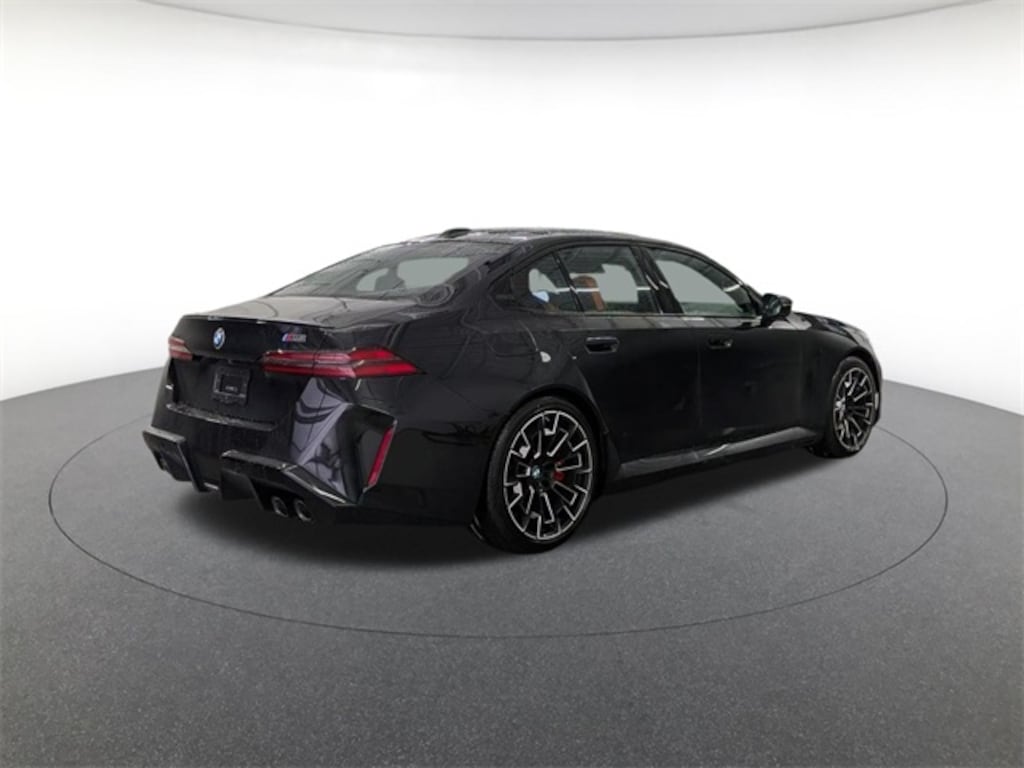 New 2026 BMW M5 Sedan